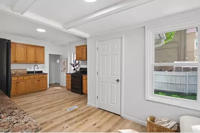 558 Osceola Avenue S, Saint Paul, MN 55102 - Photo 3