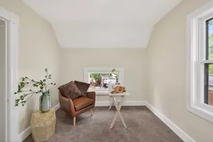 558 Osceola Ave S, Saint Paul, MN 55102 - Photo 23