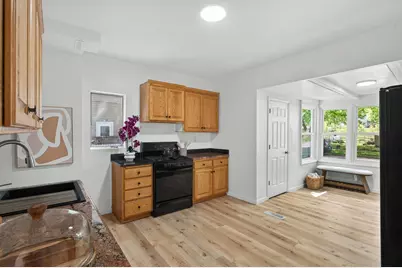 558 Osceola Avenue S, Saint Paul, MN 55102 - Photo 7