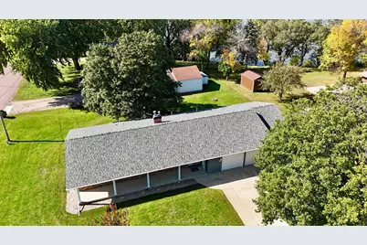 615 Lake Avenue E, Fulda, MN 56131 - Photo 41