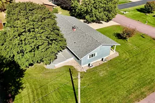 615 Lake Ave E, Fulda, MN 56131 - Photo 39