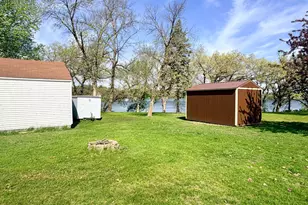 615 Lake Ave E, Fulda, MN 56131 - Photo 9