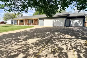 615 Lake Ave E, Fulda, MN 56131 - Photo 5