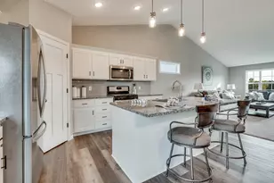 609 47th Ave NE, Saint Cloud, MN 56304 - Photo 3