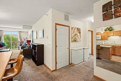 1776 Maryland Avenue E #201, Saint Paul, MN 55106 - Photo 3