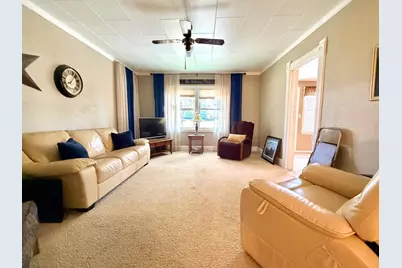 219 Moore Street, Jackson, MN 56143 - Photo 13
