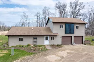 29287 Hoff Dr, Cohasset, MN 55721 - Photo 3