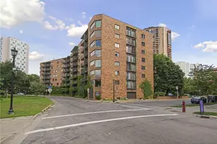 210 W Grant St, Minneapolis, MN 55403 - Photo 5