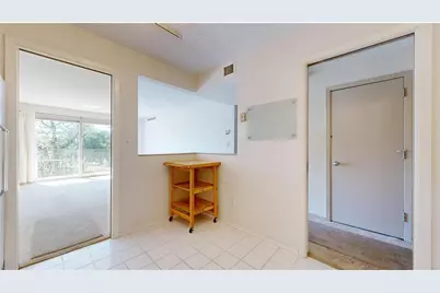 210 W Grant Street #204, Minneapolis, MN 55403 - Photo 13