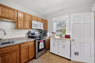 413 Carlton Ave W, Cloquet, MN 55720 - Photo 9
