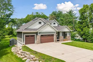 19 Westwood Rd, Minnetonka, MN 55305 - Photo 1