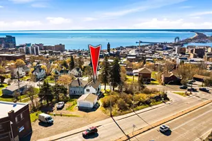 5 W 7th St, Duluth, MN 55806 - Photo 9
