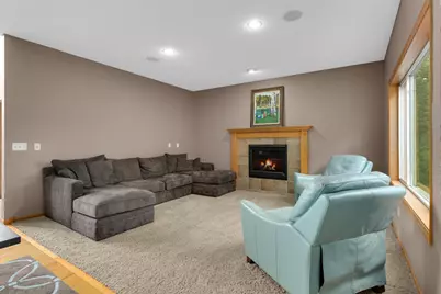 16098 Kennard Court, Lakeville, MN 55044 - Photo 13