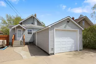 1009 11th Ave S, Saint Cloud, MN 56301 - Photo 1