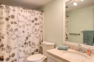 2455 Londin Ln E, Maplewood, MN 55119 - Photo 23