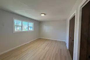540 E 2nd St, Waconia, MN 55387 - Photo 9