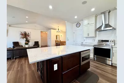 344 Kalee Court SW, Bemidji, MN 56601 - Photo 9