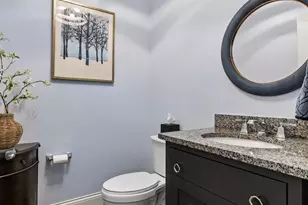 9264 Hawkcrest Ct, Chanhassen, MN 55317 - Photo 17