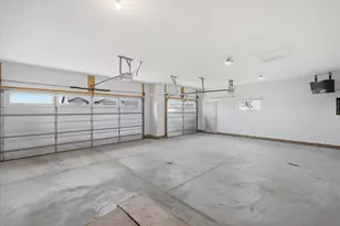 732 Towne Dr NE, Byron, MN 55920 - Photo 5