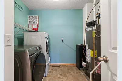 1240 County Road D E #10, Maplewood, MN 55109 - Photo 23