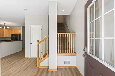 1240 County Road D E #10, Maplewood, MN 55109 - Photo 5