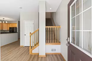 1240 County Rd D E, Maplewood, MN 55109 - Photo 5