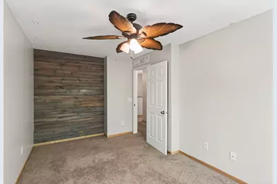 1240 County Road D E #10, Maplewood, MN 55109 - Photo 21