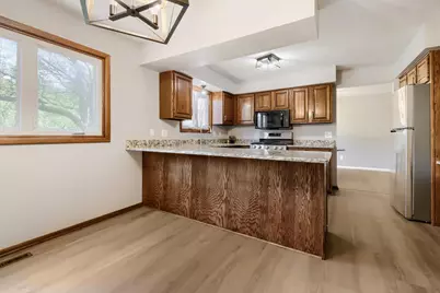 10855 Avocet Street NW, Coon Rapids, MN 55433 - Photo 5