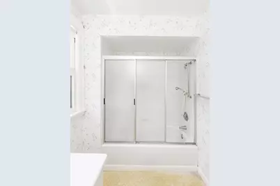618 Oak Street N, Fargo, ND 58102 - Photo 25