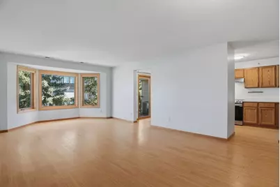 32 11th Avenue S #303, Hopkins, MN 55343 - Photo 3