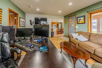 1050 Larcom Street, Hammond, WI 54015 - Photo 7