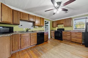 311 Wabasha St, Saint Peter, MN 56082 - Photo 9