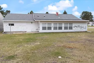 42 Garden Cir, Babbitt, MN 55706 - Photo 3