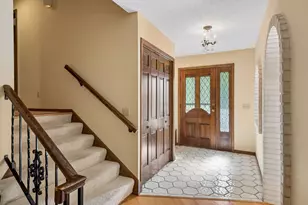9572 Morris Cir, Bloomington, MN 55437 - Photo 5
