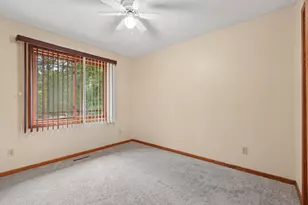 20524 Javelin Cir, Lakeville, MN 55044 - Photo 23