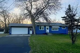 610 S Main St, Badger, MN 56714 - Photo 17