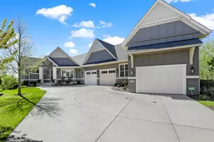 23 Phoebe Ln, North Oaks, MN 55127 - Photo 67