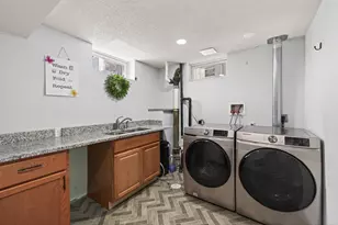 3756 10th Ave S, Minneapolis, MN 55407 - Photo 25