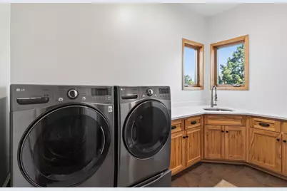 2505 223rd Lane NW, Oak Grove, MN 55011 - Photo 31