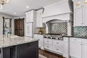 9690 Sky Ln, Eden Prairie, MN 55347 - Photo 17