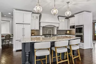 9690 Sky Ln, Eden Prairie, MN 55347 - Photo 13