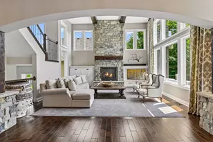 9690 Sky Ln, Eden Prairie, MN 55347 - Photo 3