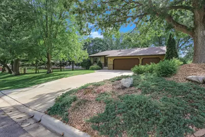 1935 Humboldt Avenue, West Saint Paul, MN 55118 - Photo 3