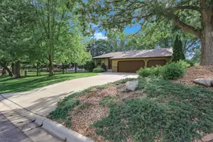 1935 Humboldt Ave, West Saint Paul, MN 55118 - Photo 3