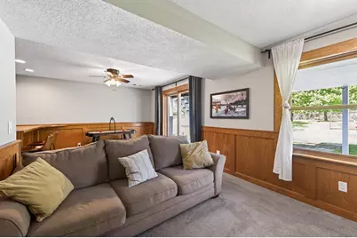 101 Mitchells Court, Mahtomedi, MN 55115 - Photo 35