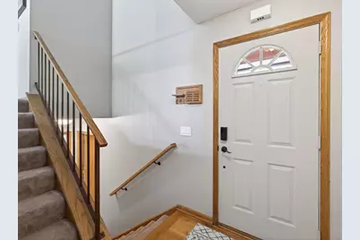 101 Mitchells Court, Mahtomedi, MN 55115 - Photo 5