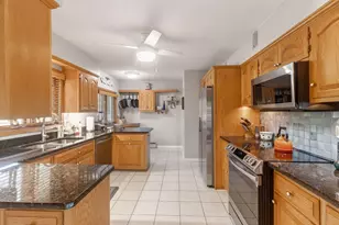 101 Timberland Dr, Burnsville, MN 55337 - Photo 11