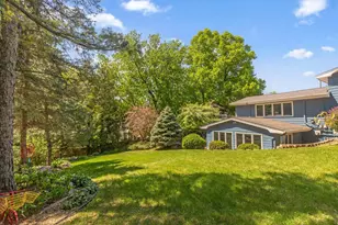 101 Timberland Dr, Burnsville, MN 55337 - Photo 33