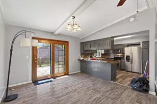 1058 Grant St, Anoka, MN 55303 - Photo 11