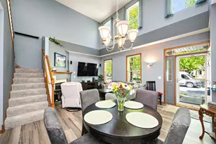1015 Traditions Ct, Chaska, MN 55318 - Photo 5